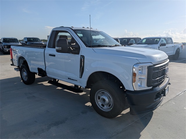 2025 Ford F-250 XL photo 2
