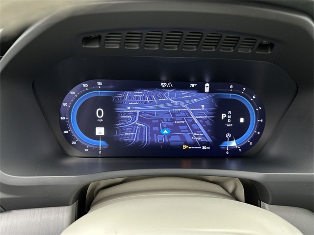 2025 Volvo XC90 B5 AWD Core photo 6