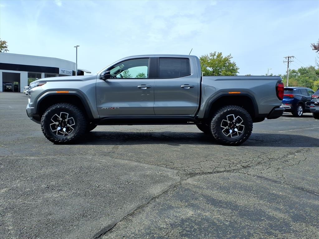 2026 Gmc Canyon AT4X photo 4