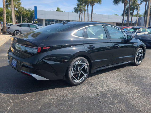 2025 Hyundai Sonata SEL Convenience photo 3