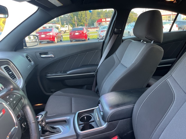 2021 Dodge Charger SXT photo 10