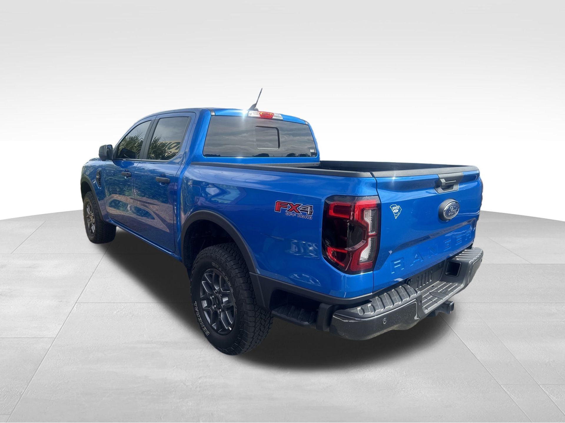 2025 Ford Ranger XLT photo 3