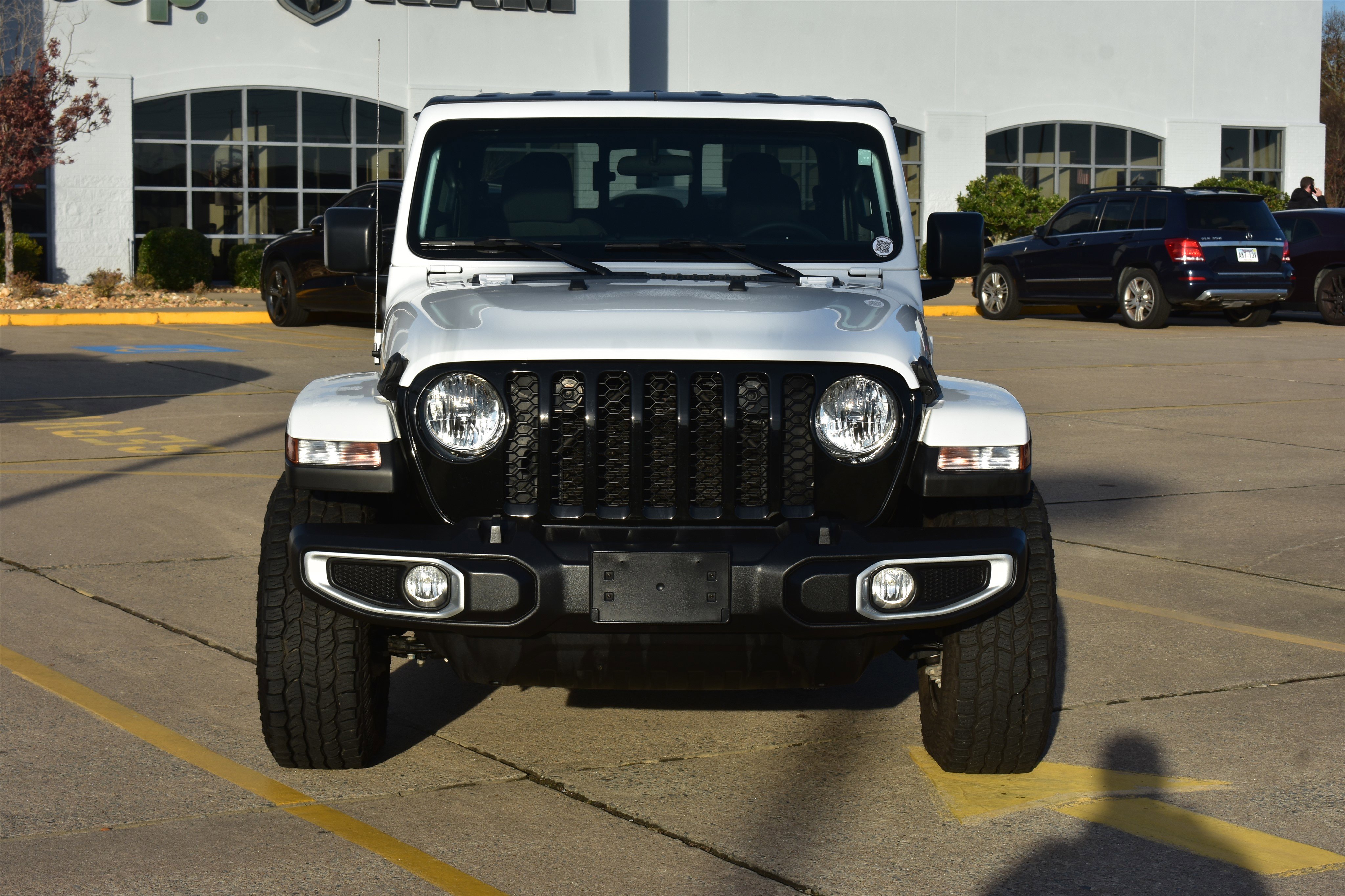 Used 2023 Jeep Gladiator Sport S with VIN 1C6HJTAG8PL579641 for sale in Little Rock
