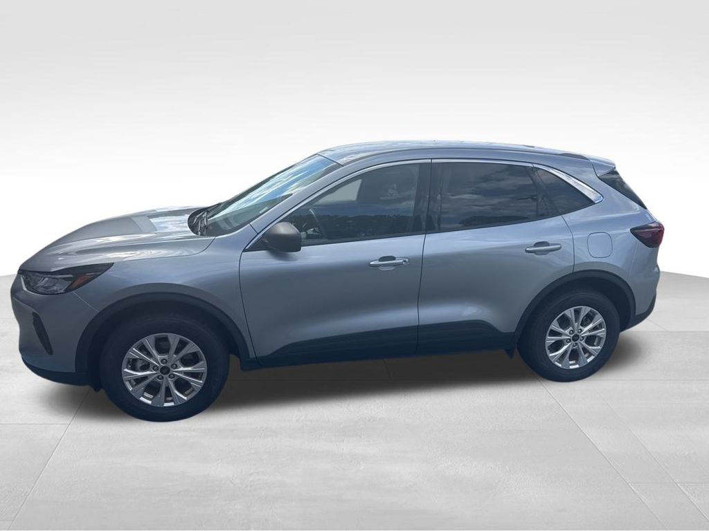 2024 Ford Escape Active photo 2
