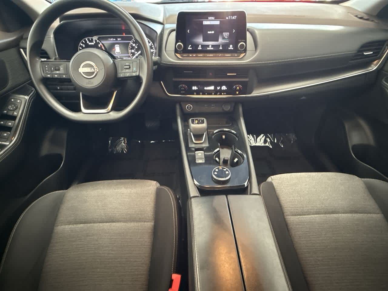 2023 Nissan Rogue SV photo 22