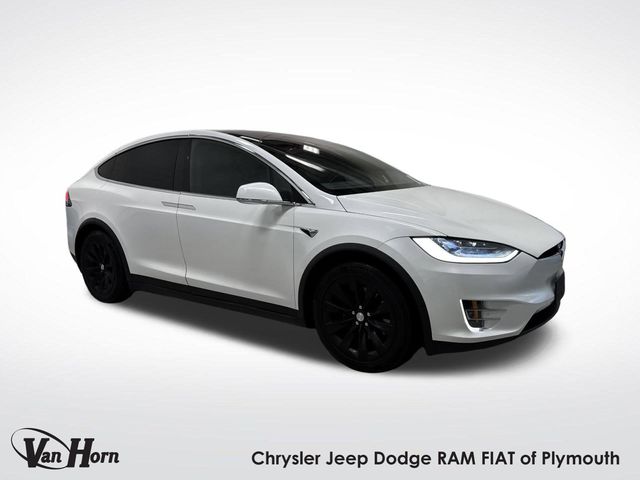 2020 Tesla Model X Long Range's photo