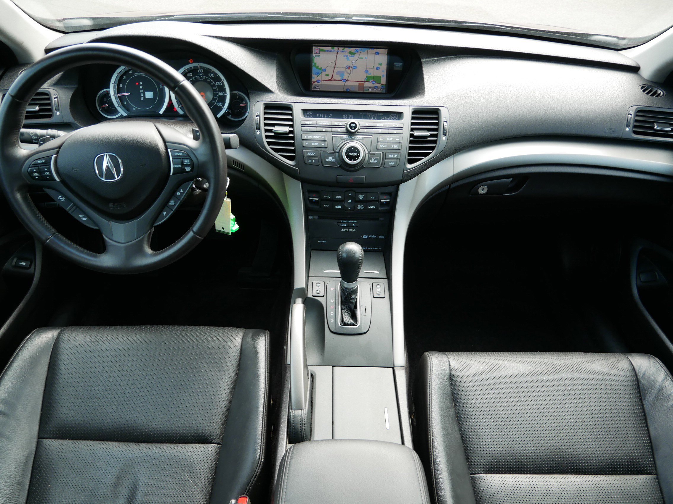 2010 Acura TSX Technology photo 10