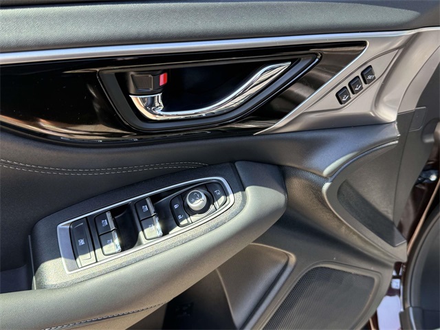 2025 Subaru Outback Touring XT photo 26