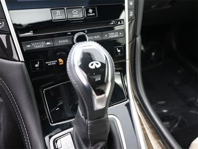 2018 Infiniti Q60 3.0t Luxe photo 12