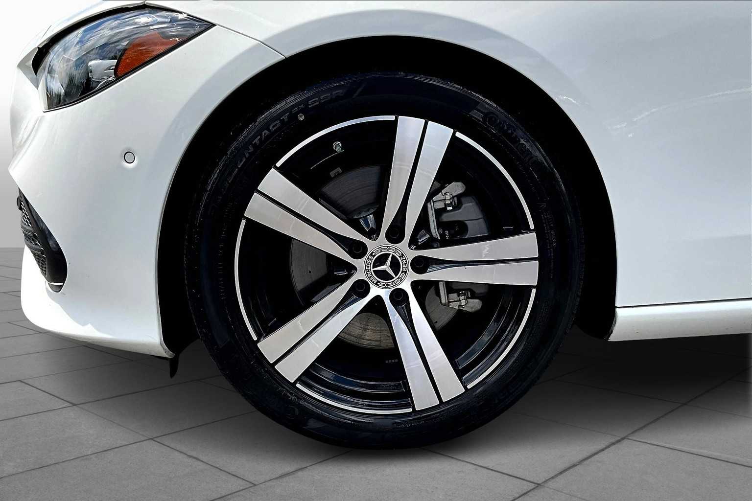 Image 9 of Certified Pre-Owned 2025 Mercedes-Benz C 300