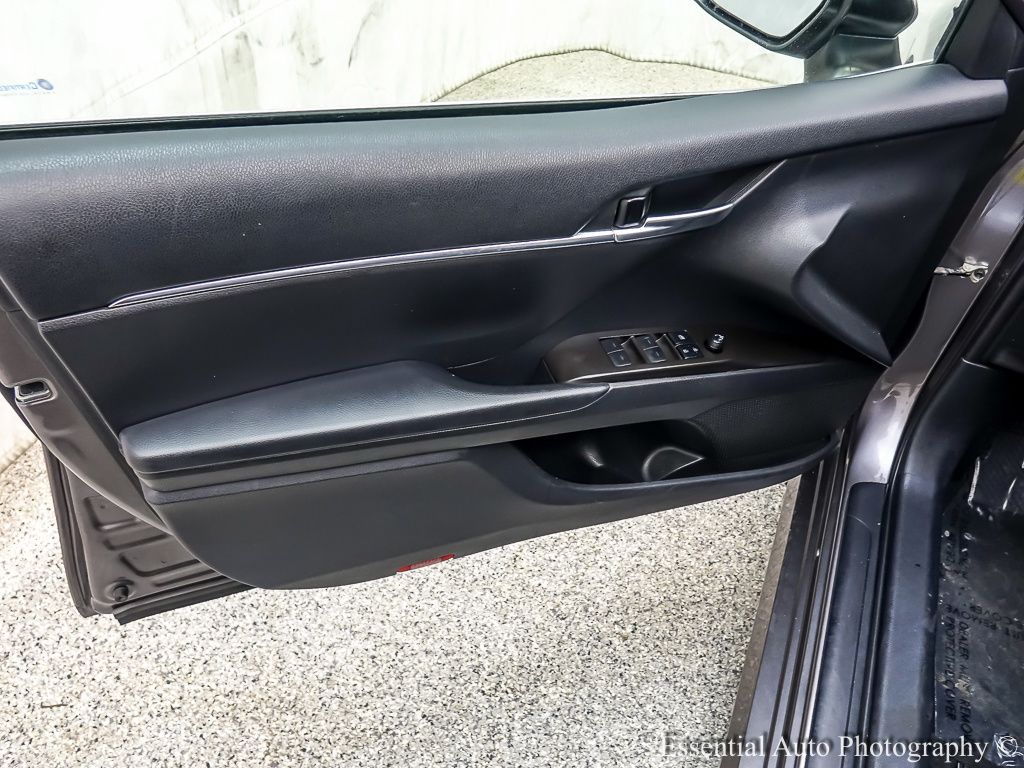 2021 TOYOTA CAMRY - Image 18