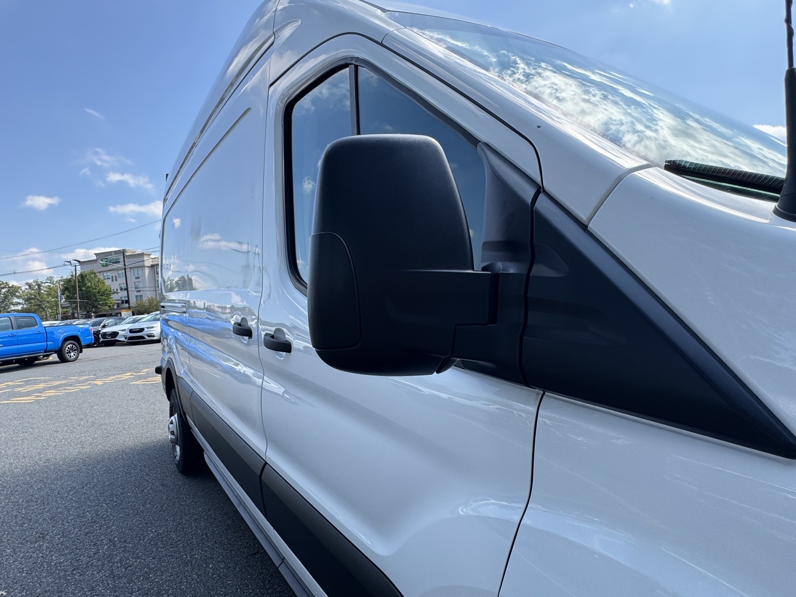 2020 Ford Transit photo 37