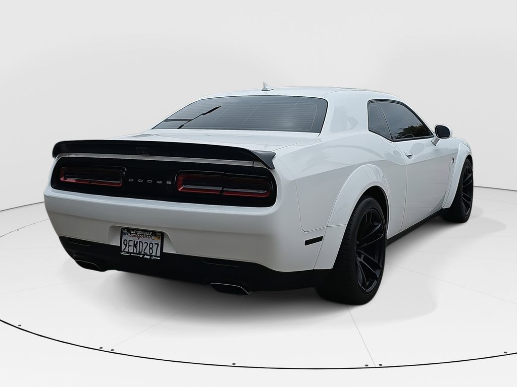 2020 Dodge Challenger R/T Scat Pack Widebody photo 3