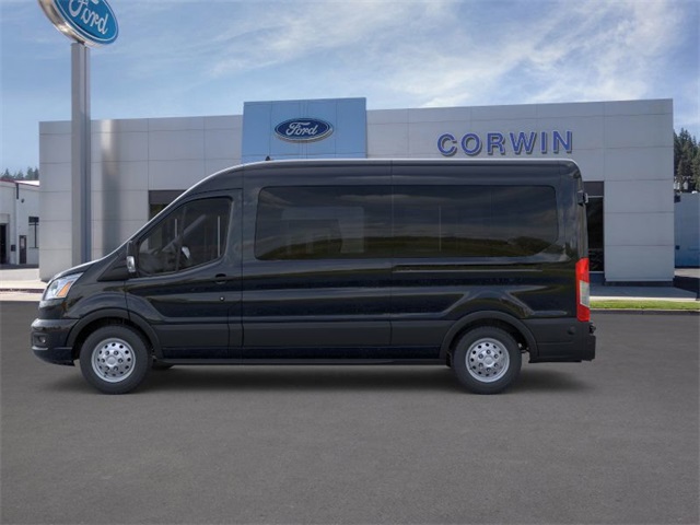 2025 Ford Transit photo 3