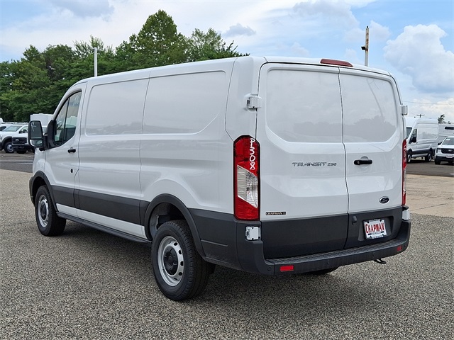 2025 Ford Transit Cargo Van photo 4