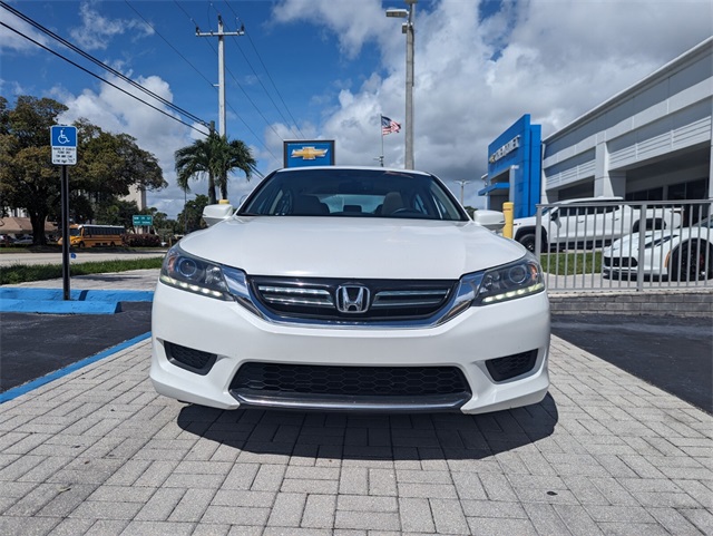 2015 Honda Accord Hybrid EX-L photo 3