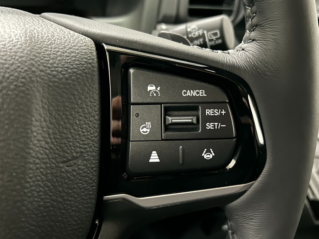 2026 Honda Odyssey Elite photo 13