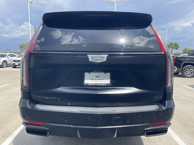 2023 Cadillac Escalade ESV Premium Luxury photo 4