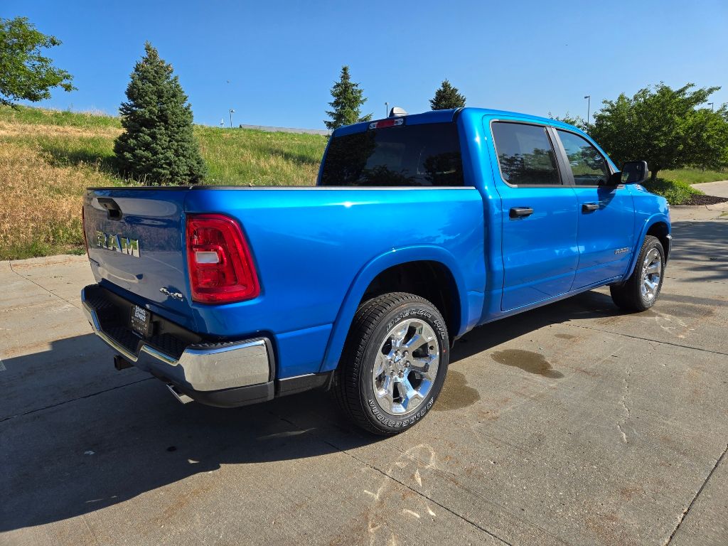 2025 Ram 1500 Big Horn Lone Star photo 3