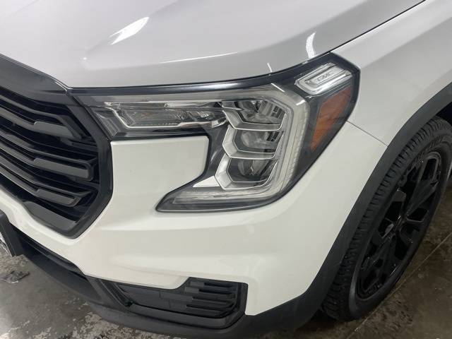2022 Gmc Terrain SLE photo 12