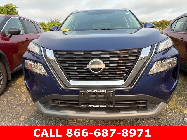 2023 Nissan Rogue SV photo 2