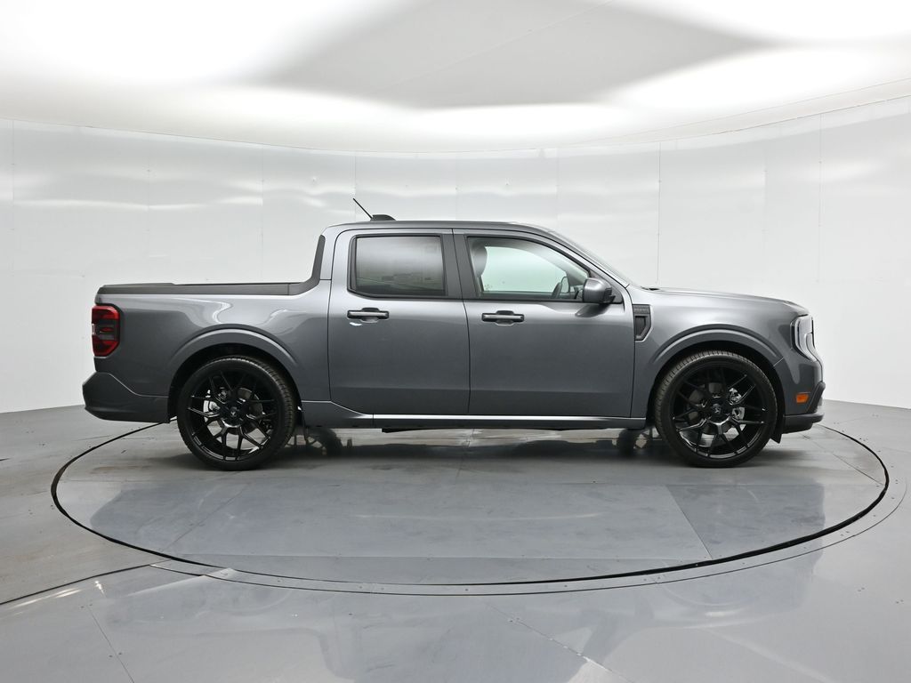 2025 Ford Maverick photo 21