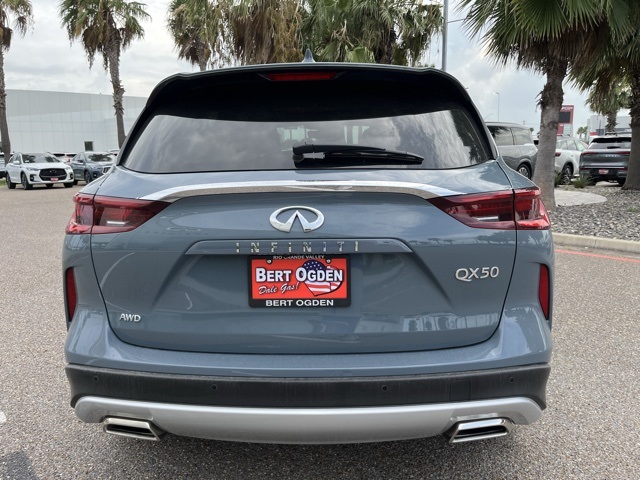 2025 Infiniti QX50 Luxe photo 6