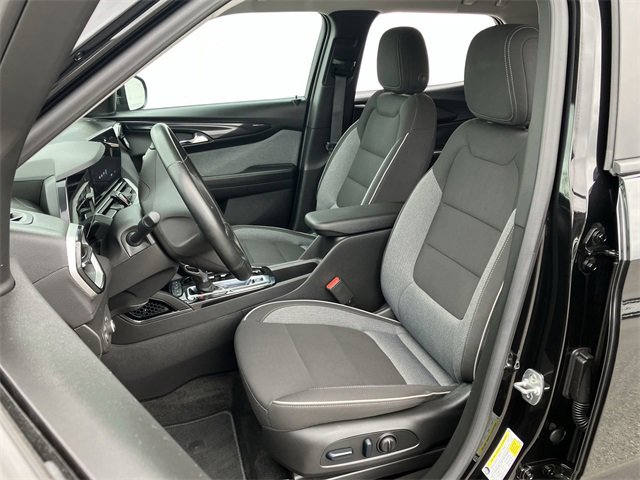 2024 Chevrolet Trailblazer LT photo 8