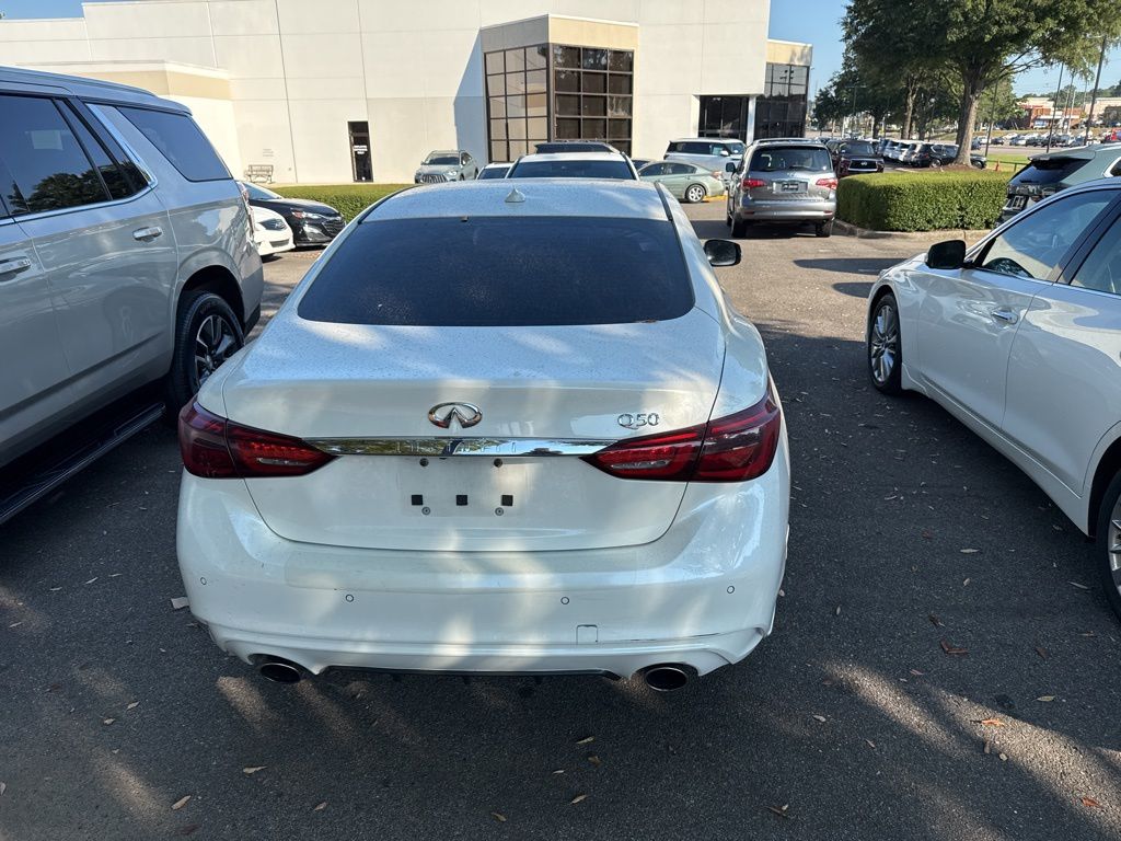 2022 Infiniti Q50 LUXE photo 6