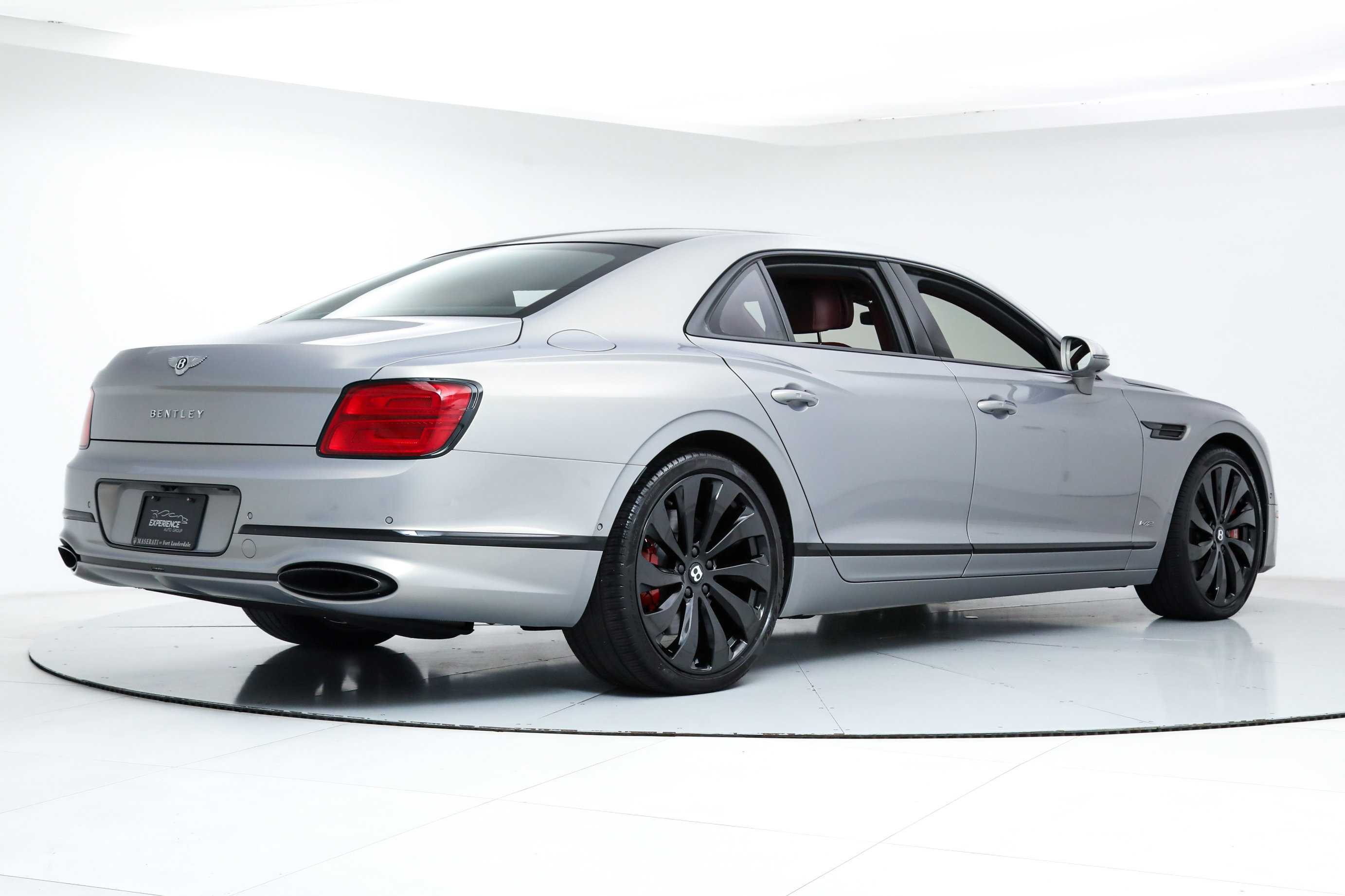2022 Bentley Flying Spur W12 photo 4