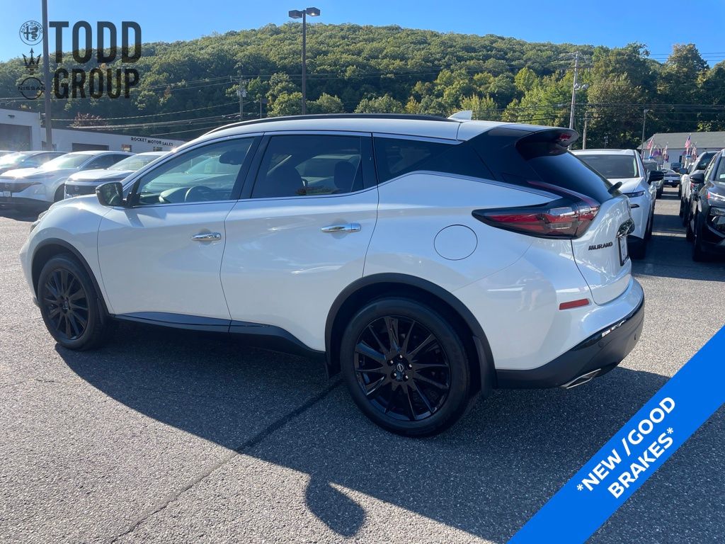 2024 Nissan Murano SV photo 3
