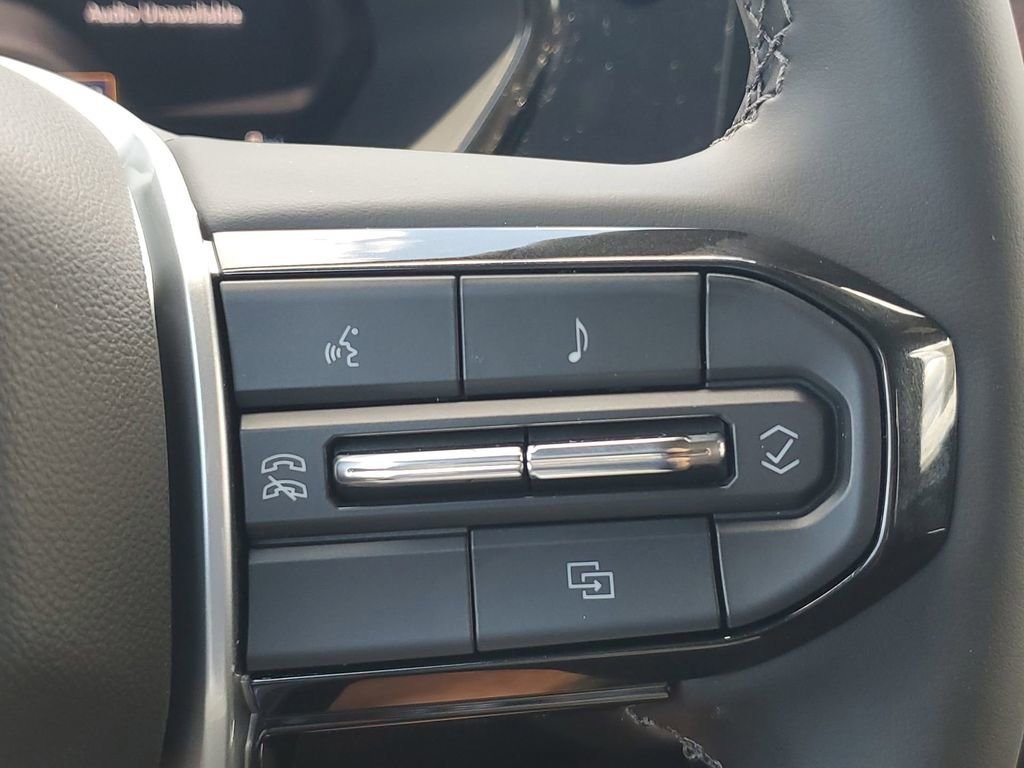 2025 Chevrolet Colorado Work Truck LT photo 32
