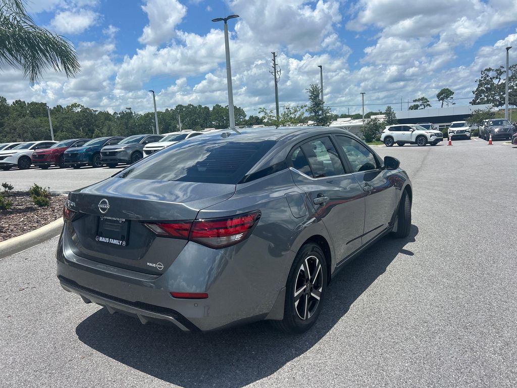 2025 Nissan Sentra SV photo 5