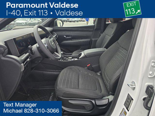 2026 Hyundai Santa Cruz SE photo 3