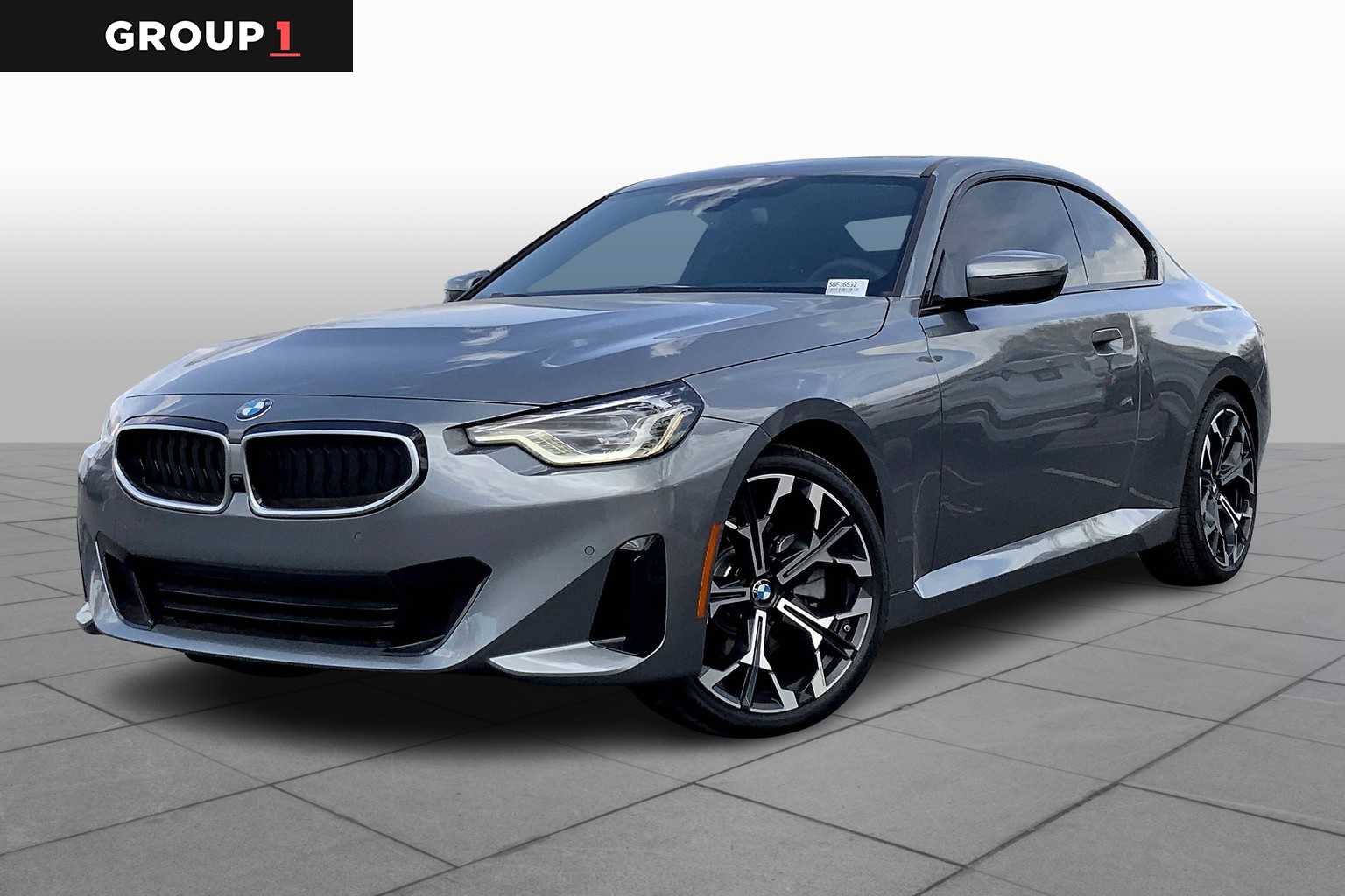 2025 BMW 2 Series 230i's photo