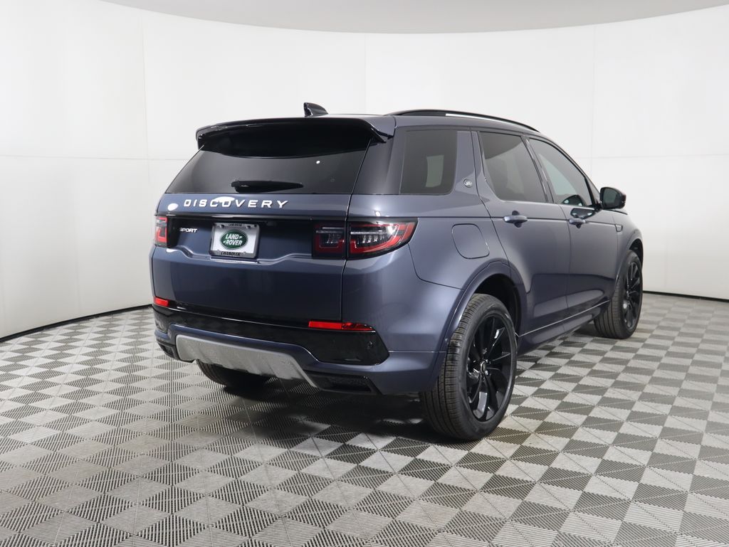2025 Land Rover Discovery Sport S photo 5