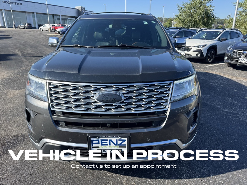 2018 Ford Explorer Platinum photo 8