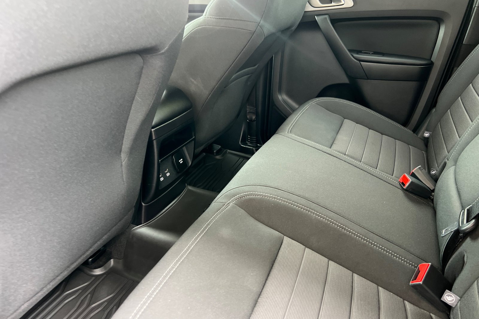 2019 Ford Ranger XLT photo 8