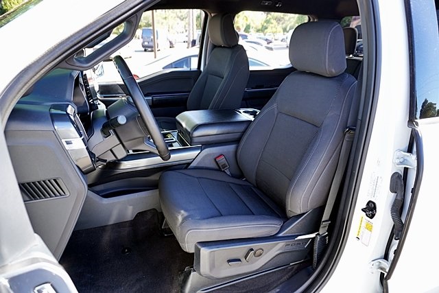 2023 Ford F-150 XLT photo 16