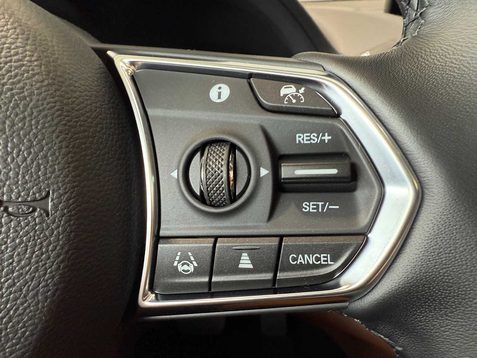 2025 Acura RDX Technology photo 18