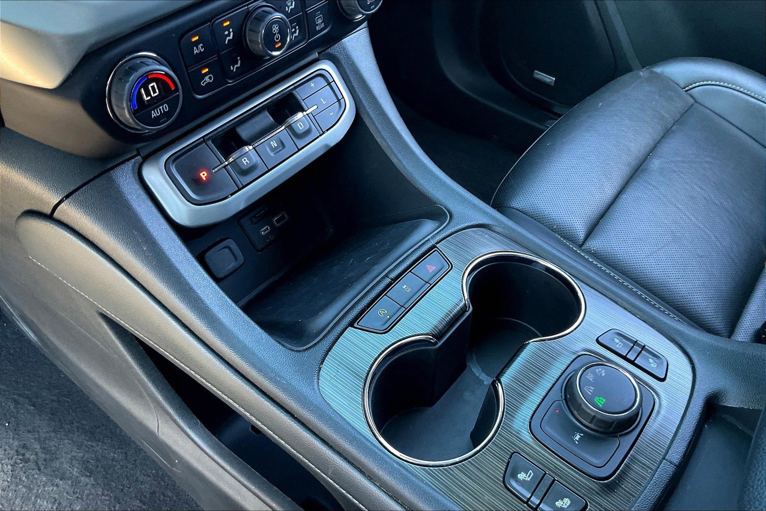 2023 Gmc Acadia SLT photo 15