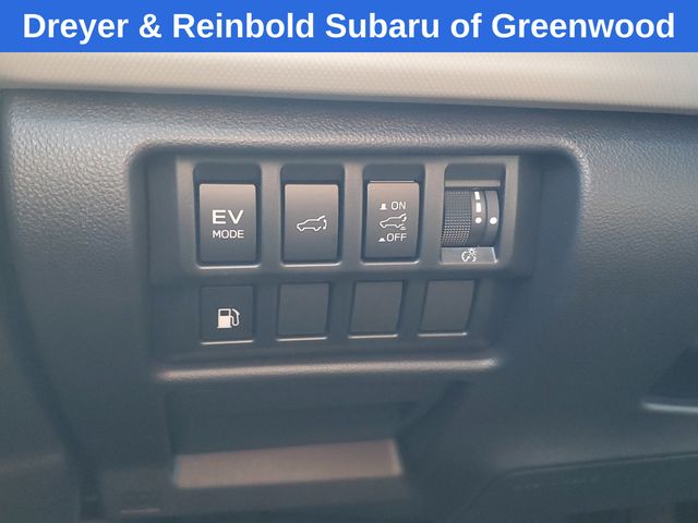 2025 Subaru Forester Premium photo 26