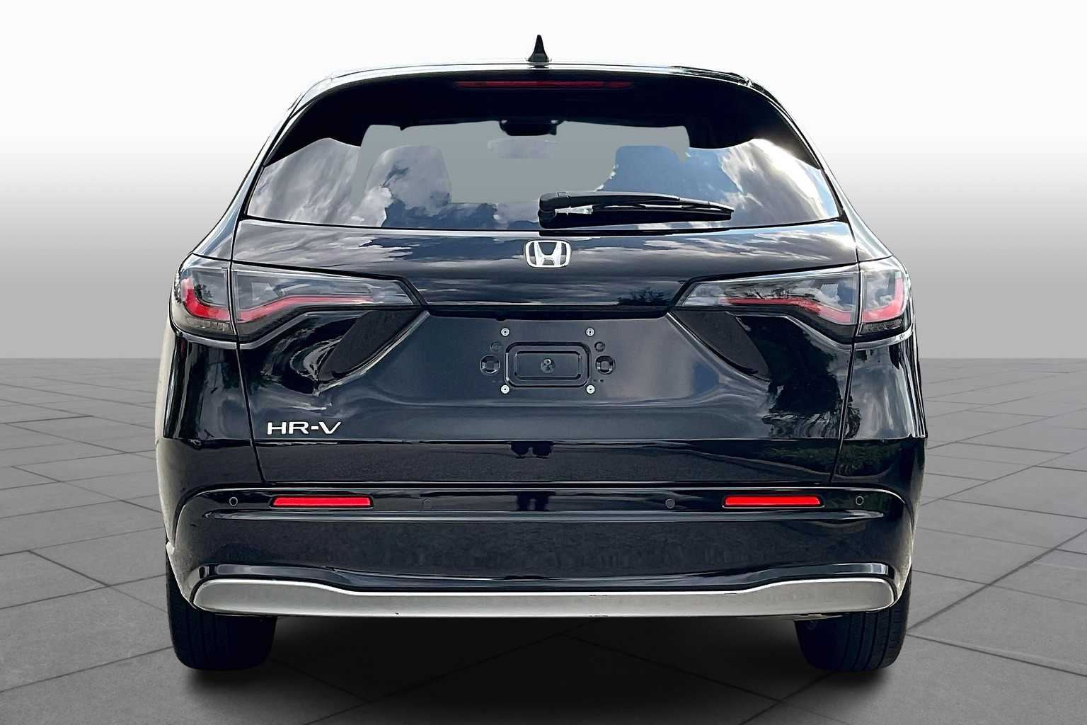 2023 Honda HR-V EX-L photo 7
