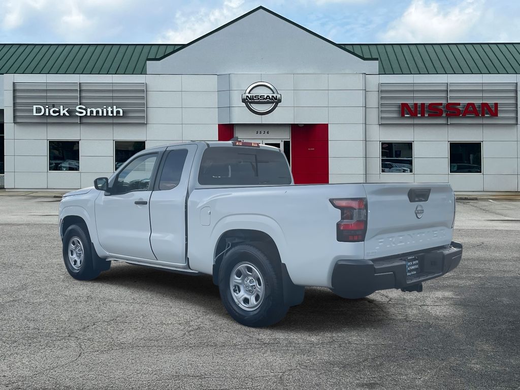 2026 Nissan Frontier S photo 4