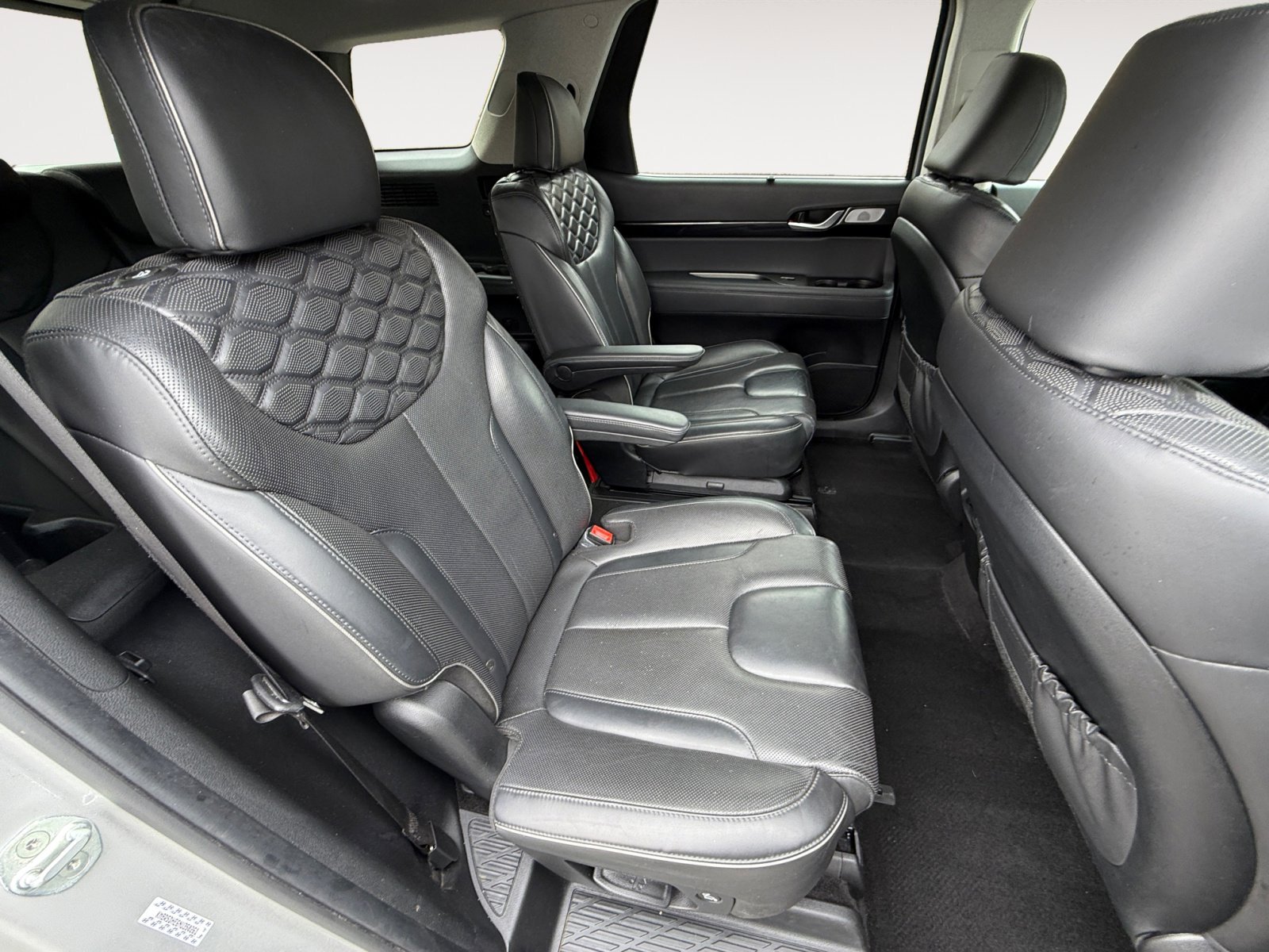 2022 Hyundai Palisade Limited photo 17
