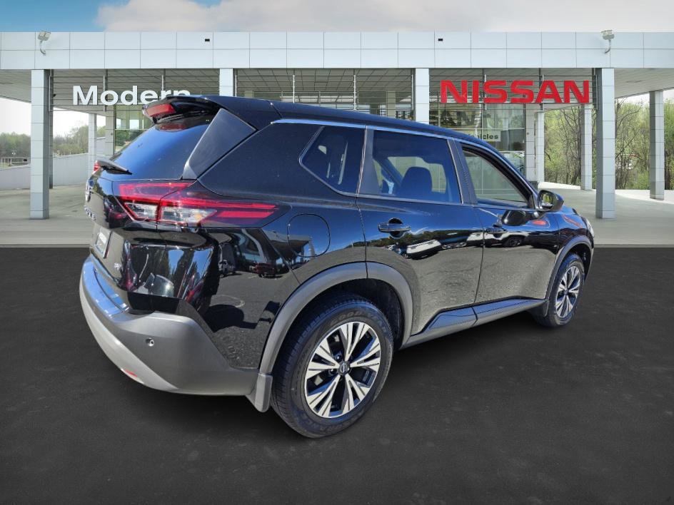 2023 Nissan Rogue SV photo 2
