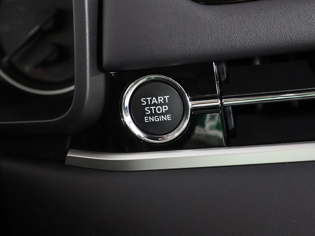 2025 Mitsubishi Outlander SE Ralliart photo 38