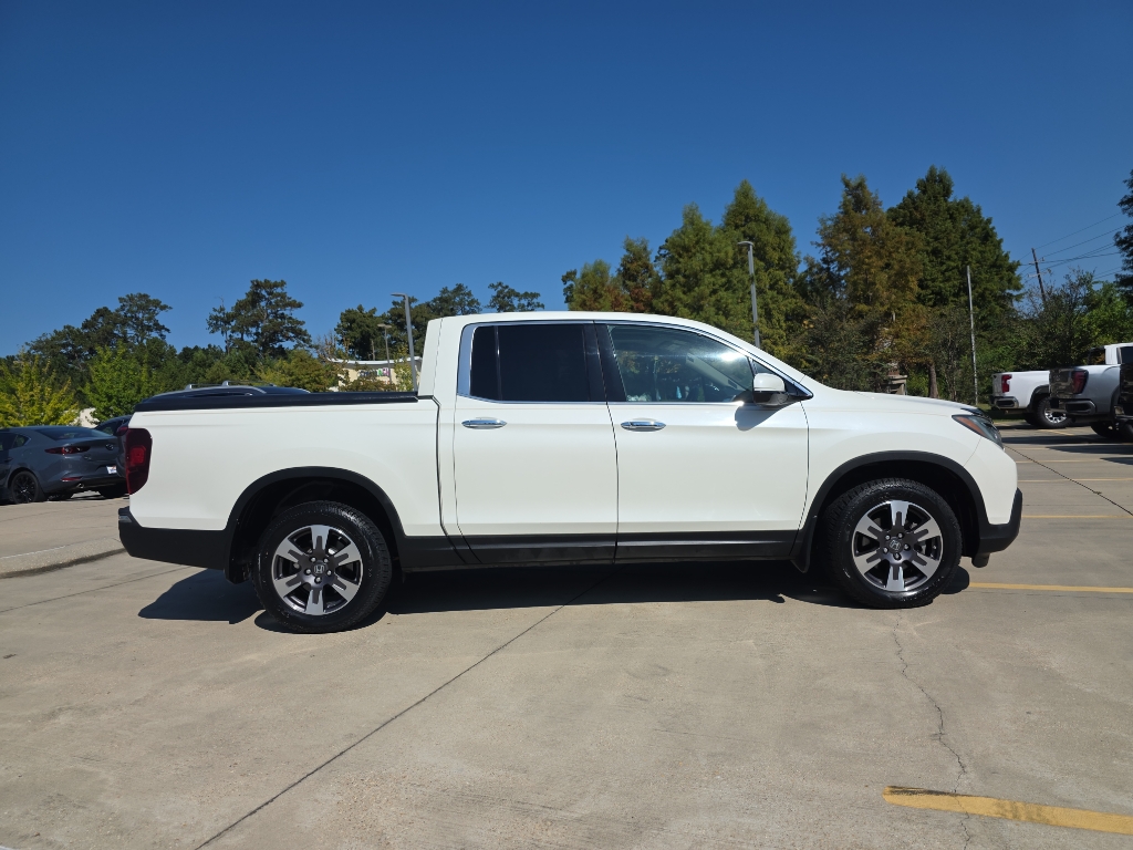 2019 Honda Ridgeline RTL-E photo 9