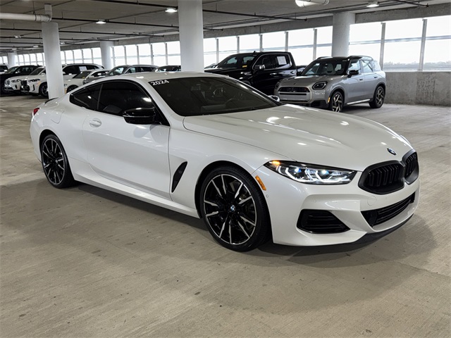 2024 BMW 8 Series M850i's photo