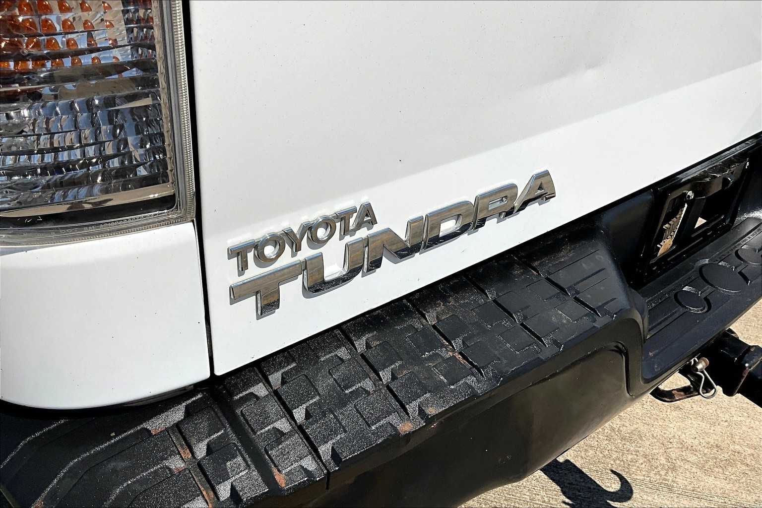 2013 Toyota Tundra Double Cab photo 28